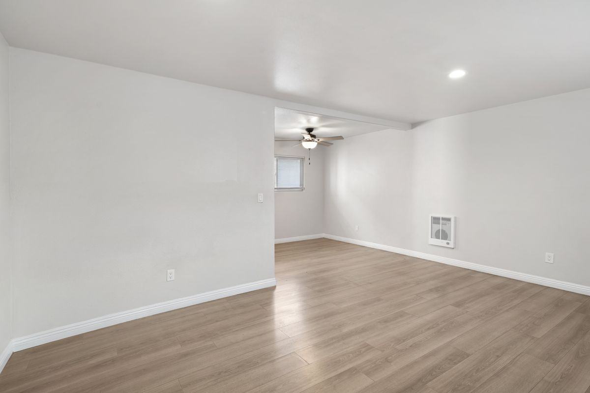213 W Santa Barbara St ##C - Photo 7 of 10