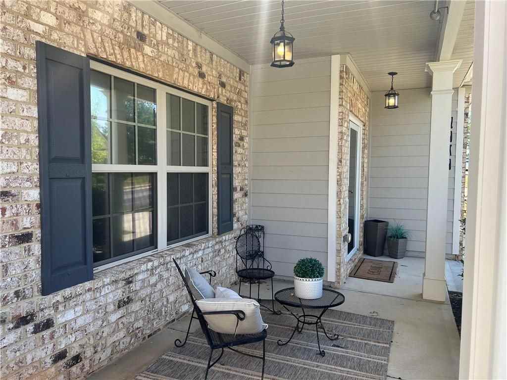 5626 Savannah River Rd - Photo 2 of 38