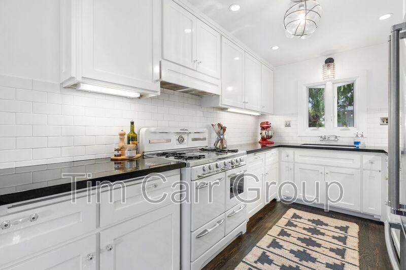 274 Magnolia St - Photo 6 of 15