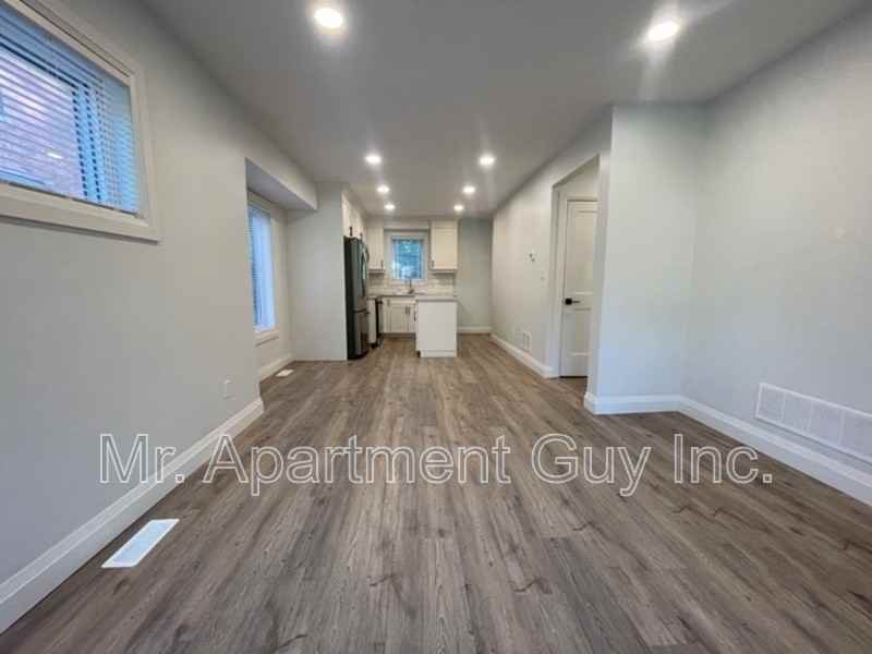 29 Gruhn St - Photo 6 of 15