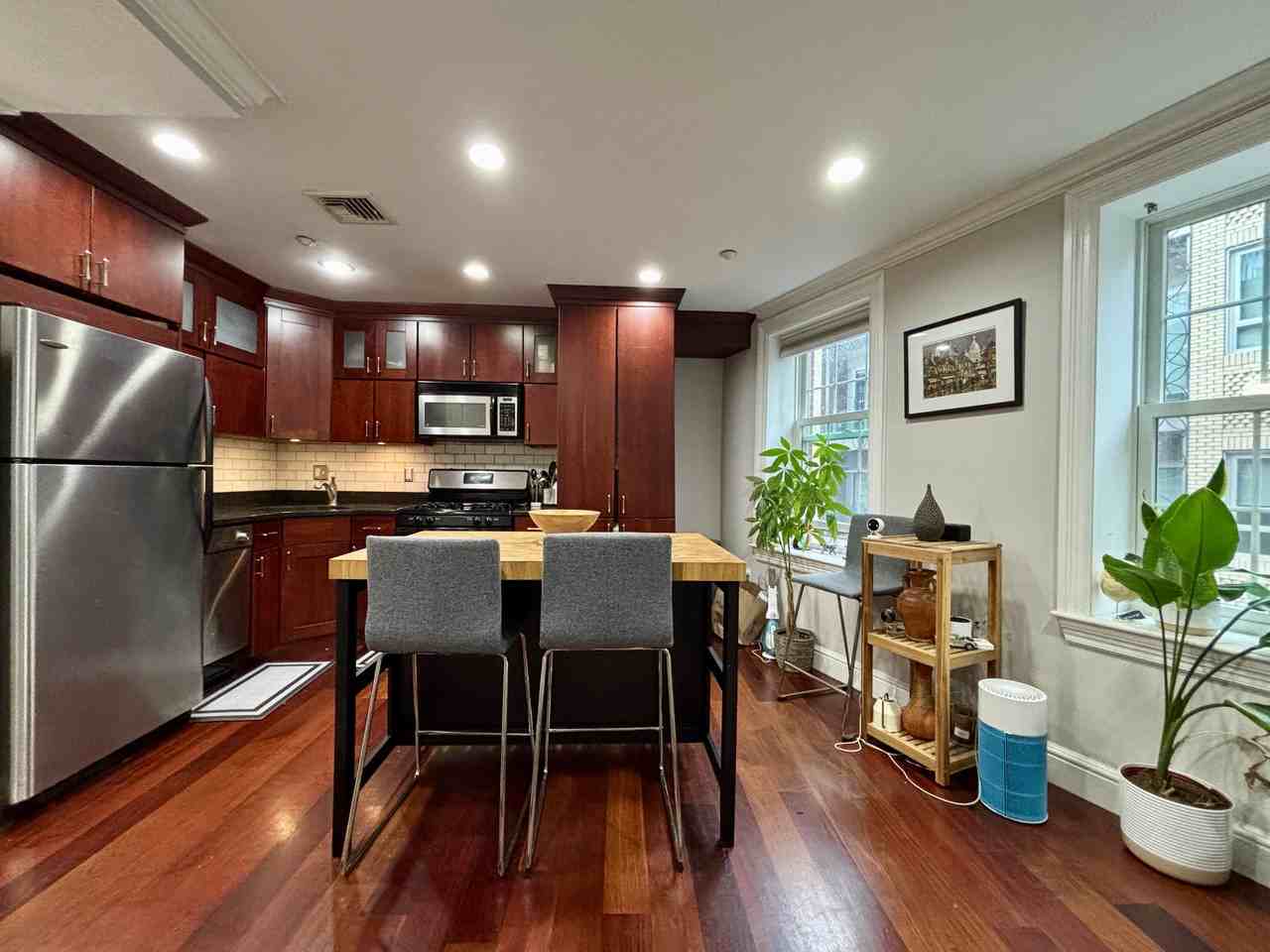 137 Salem St #3 - Photo 2 of 11