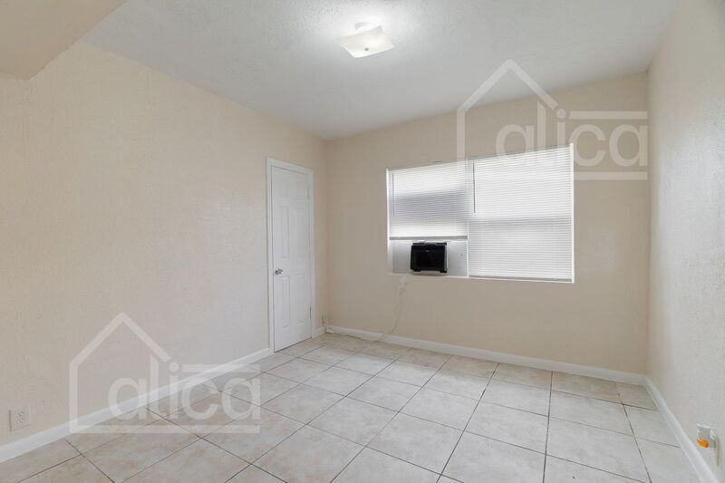 1001 Henrietta Ave #3 - Photo 4 of 14