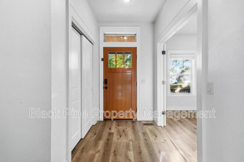 335 E Ryegate Dr - Photo 4 of 44