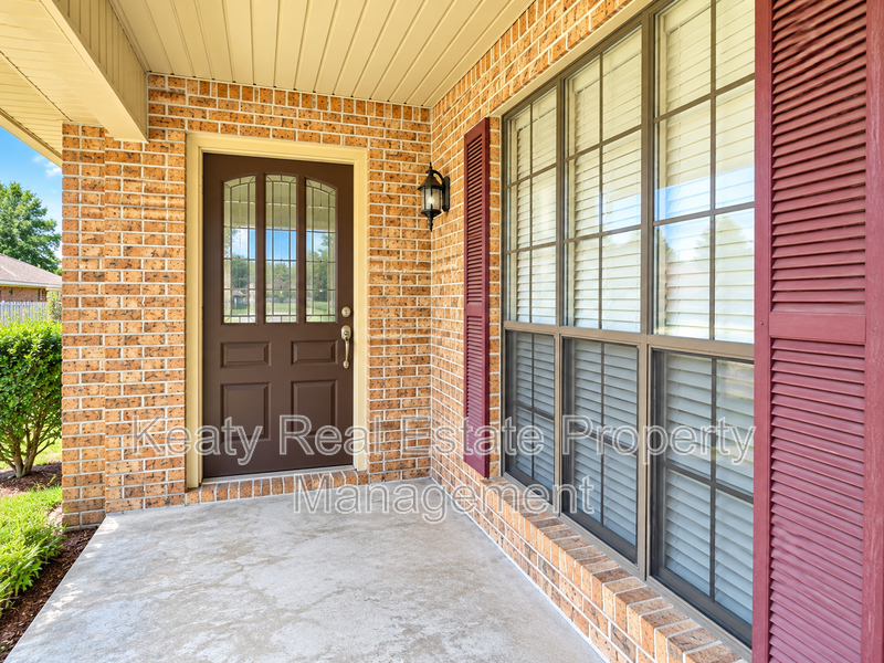102 Crocus Ln - Photo 2 of 22