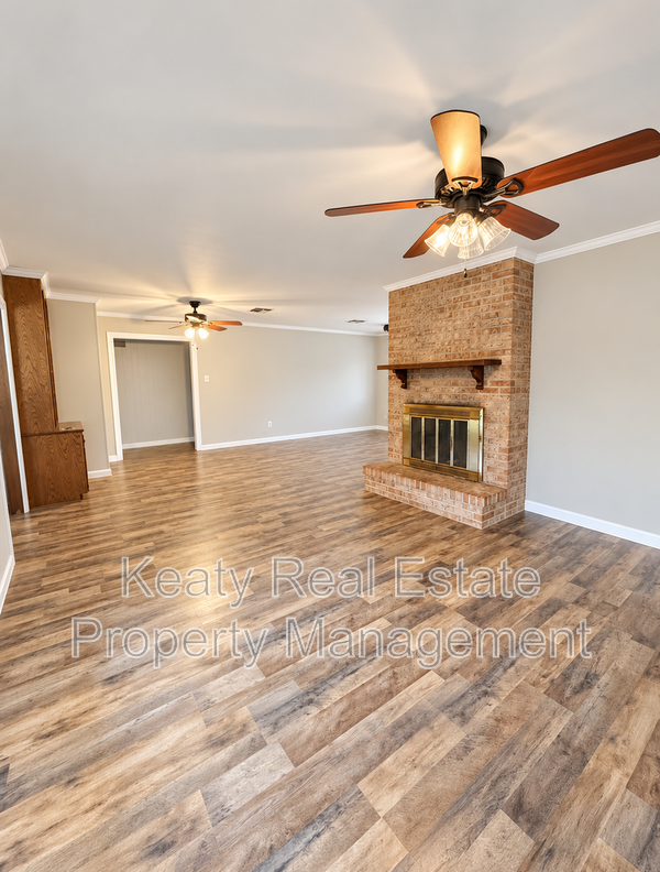 102 Crocus Ln - Photo 3 of 22
