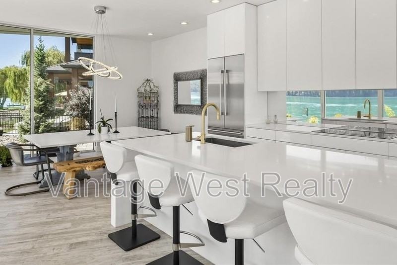 17300 Crystal Waters Rd - Photo 7 of 31