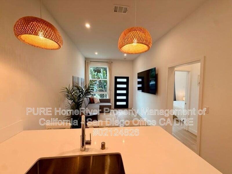 2175 Bacon St #1 - Photo 3 of 11