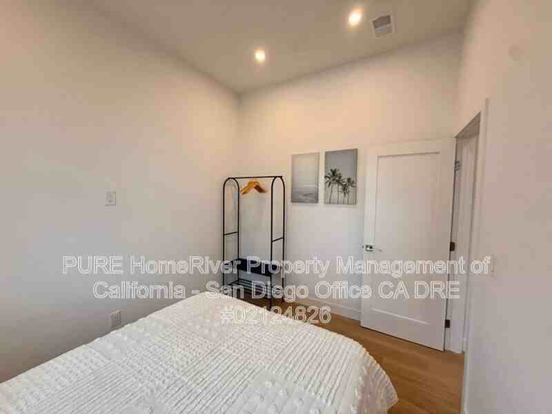 2175 Bacon St #1 - Photo 7 of 11
