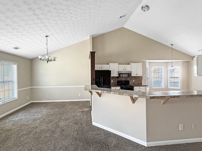 2455 Cordillo Dr - Photo 3 of 19