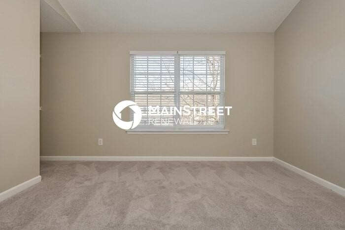 342 Coral Cir - Photo 5 of 16