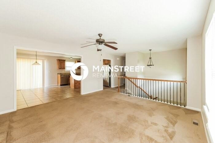 221 Golfview Dr - Photo 5 of 20