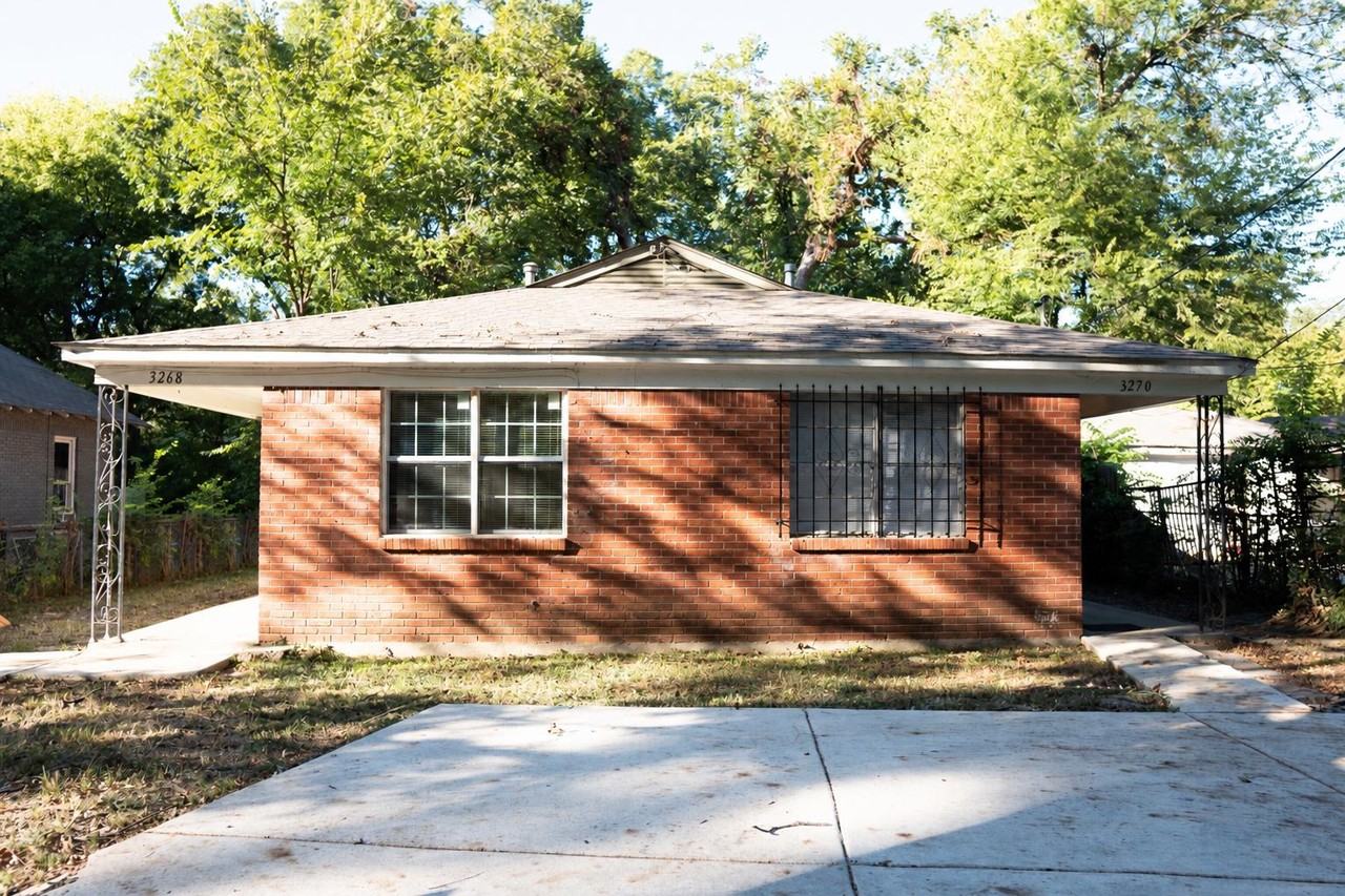 3270 Powell Ave