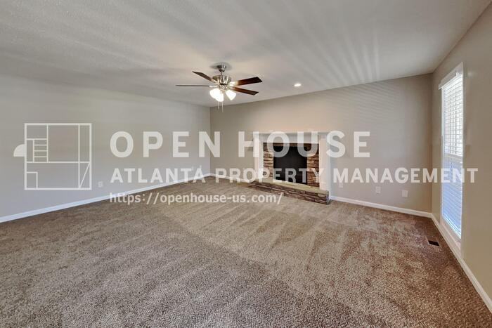 67 Severn Way - Photo 4 of 23