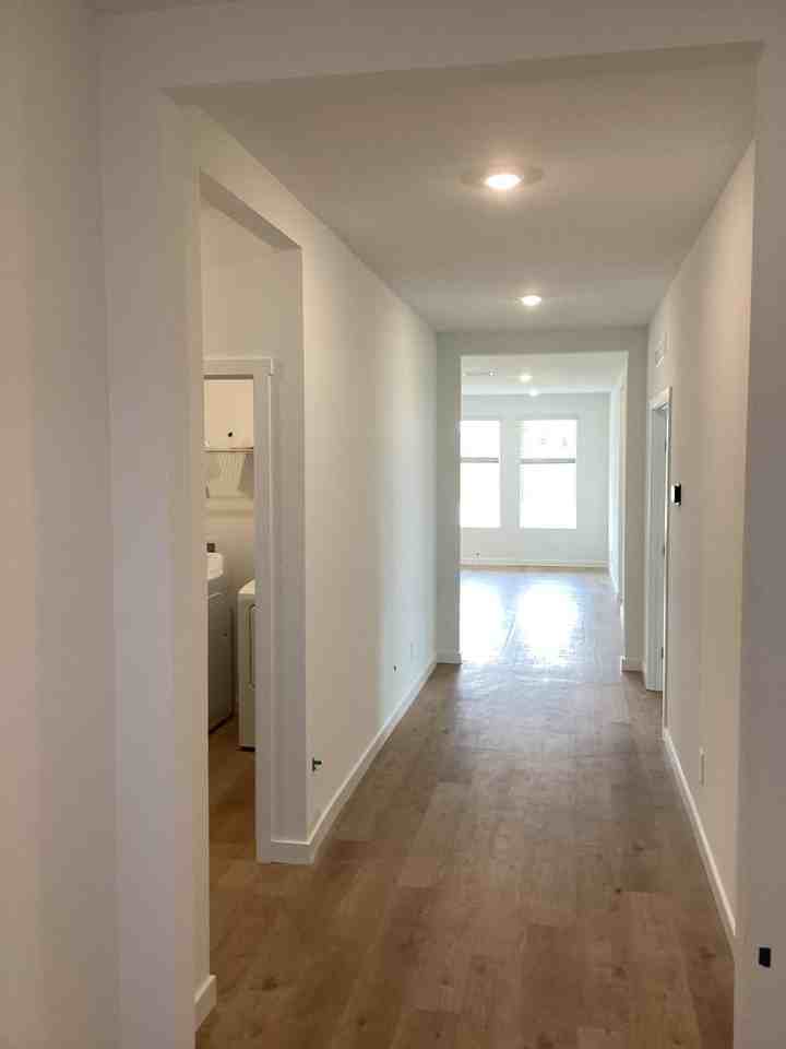 2716 Mercy Cir - Photo 6 of 20