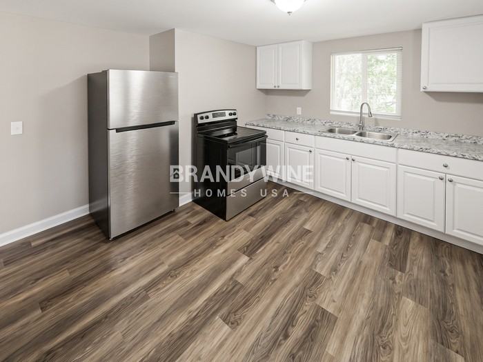 5702 E 30th Ave - Photo 6 of 22