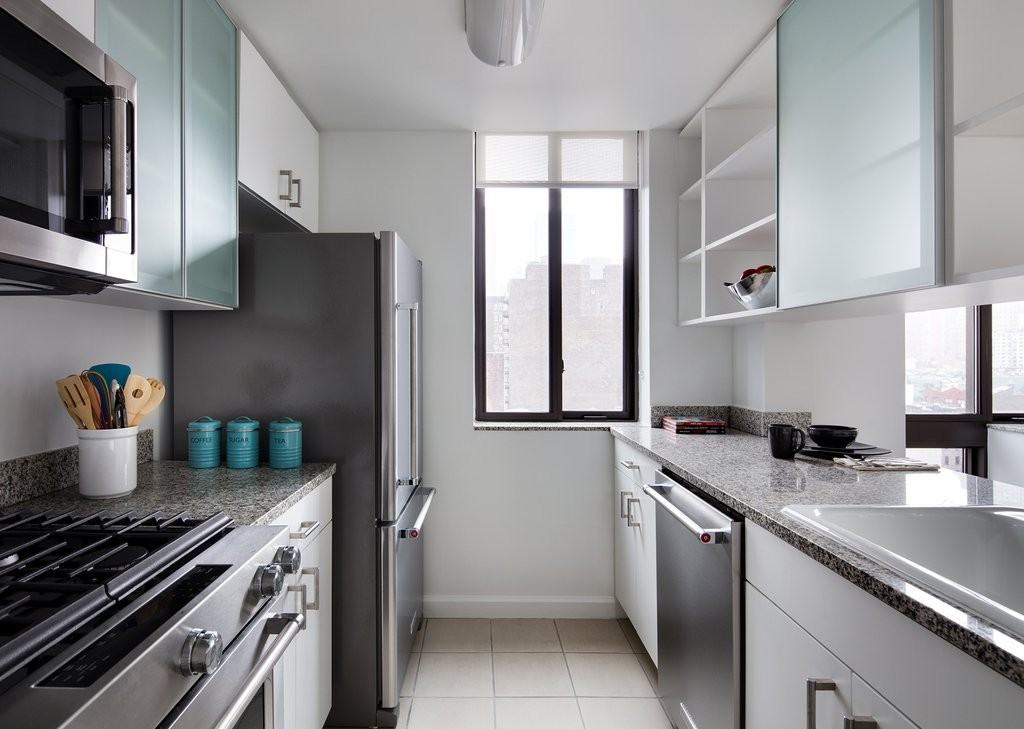 W 56th St #1907 - Photo 2 of 8