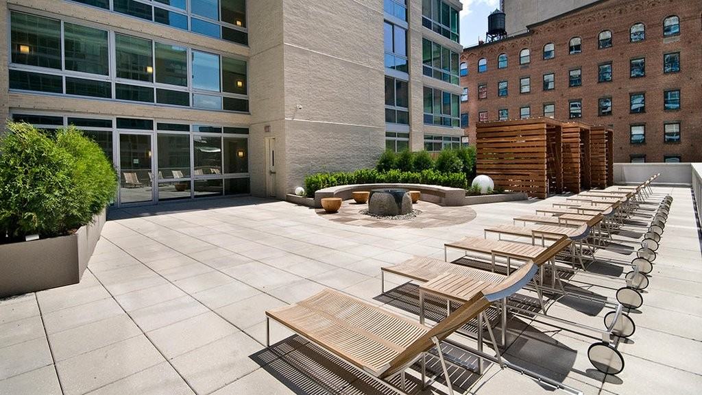 W 37th St #1809 - Photo 4 of 7