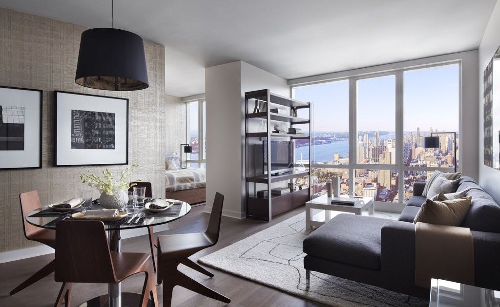 W 42nd St #29B - Photo 4 of 8