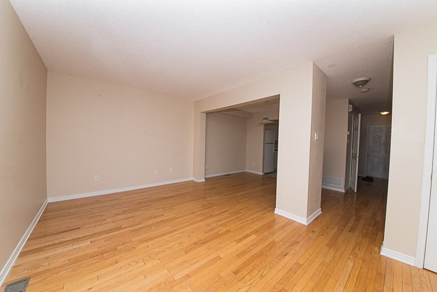1815 Loranger Crt - Photo 4 of 11