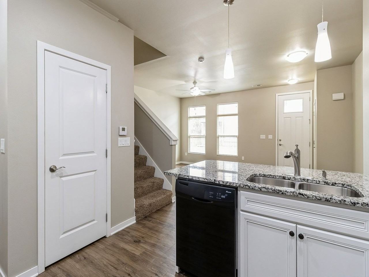 320 Southwest 6th Street #106 - Photo 4 of 21