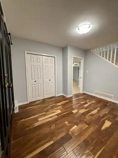 1020 Pacific Pl - Photo 4 of 30