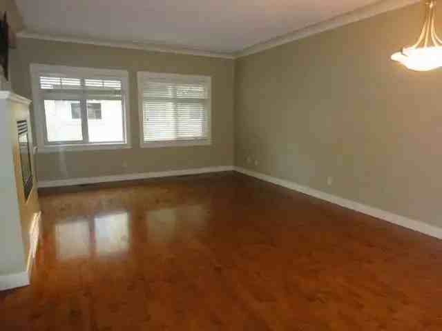 576 Nicola St #14 - Photo 2 of 14