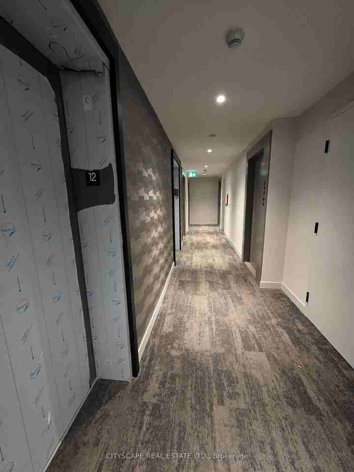 3079 Trafalgar Road - Photo 5 of 28