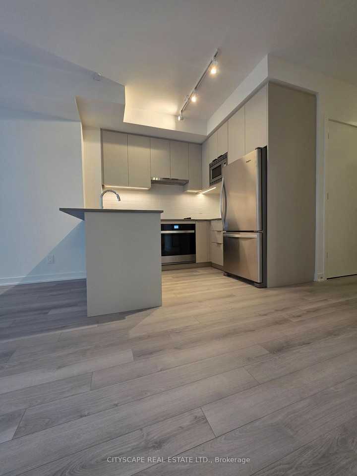 3079 Trafalgar Road - Photo 3 of 28