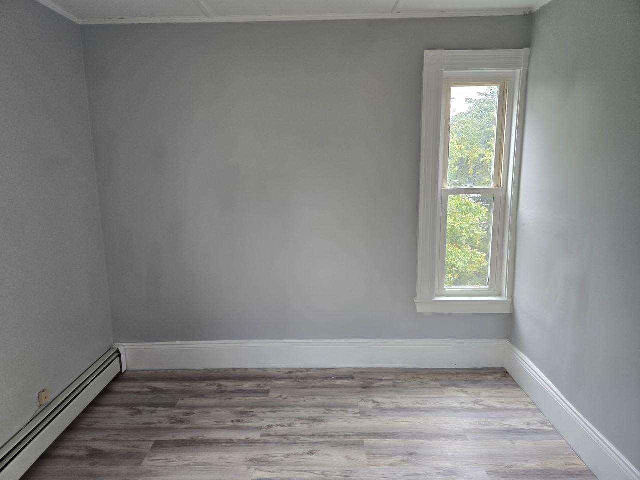 23 17th Avenue - 2Unit 2 #2 - Photo 4 of 11