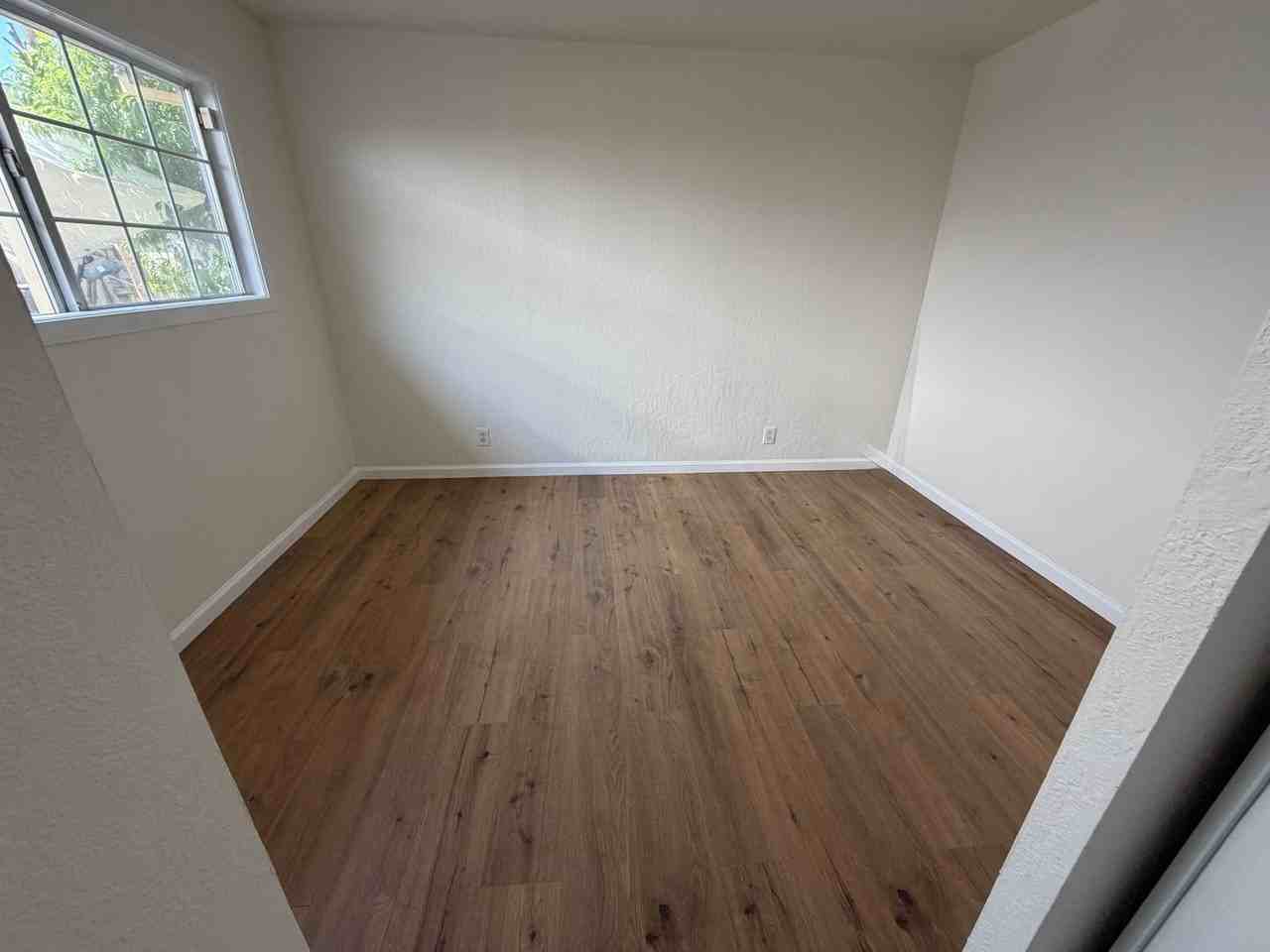 3775 Ezie St - Photo 5 of 5
