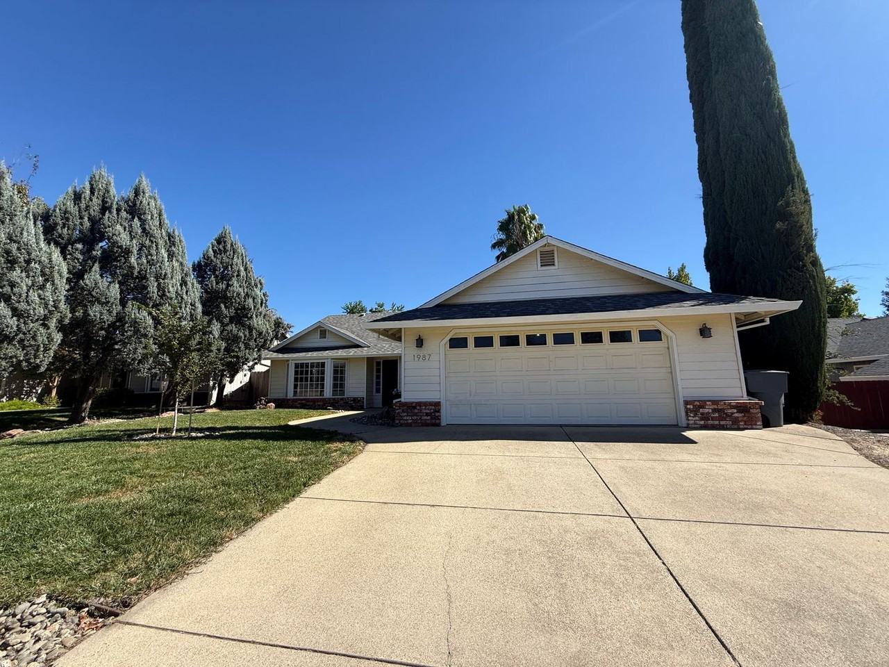 1987 Charade Way - Photo 2 of 34