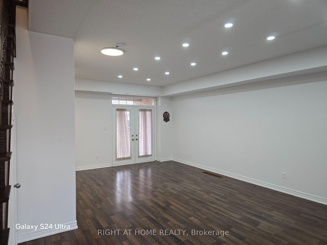 149 Inspire Boulevard - Photo 3 of 20