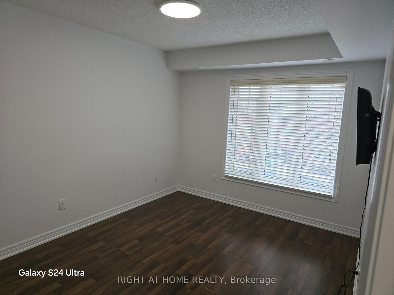 149 Inspire Boulevard - Photo 4 of 20