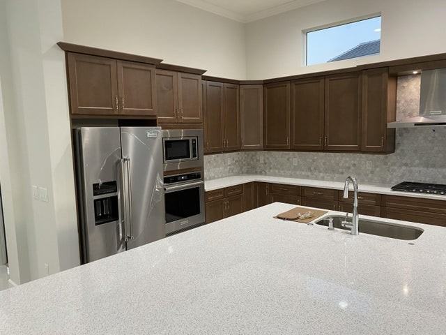 4685 Estates Circle - Photo 3 of 8