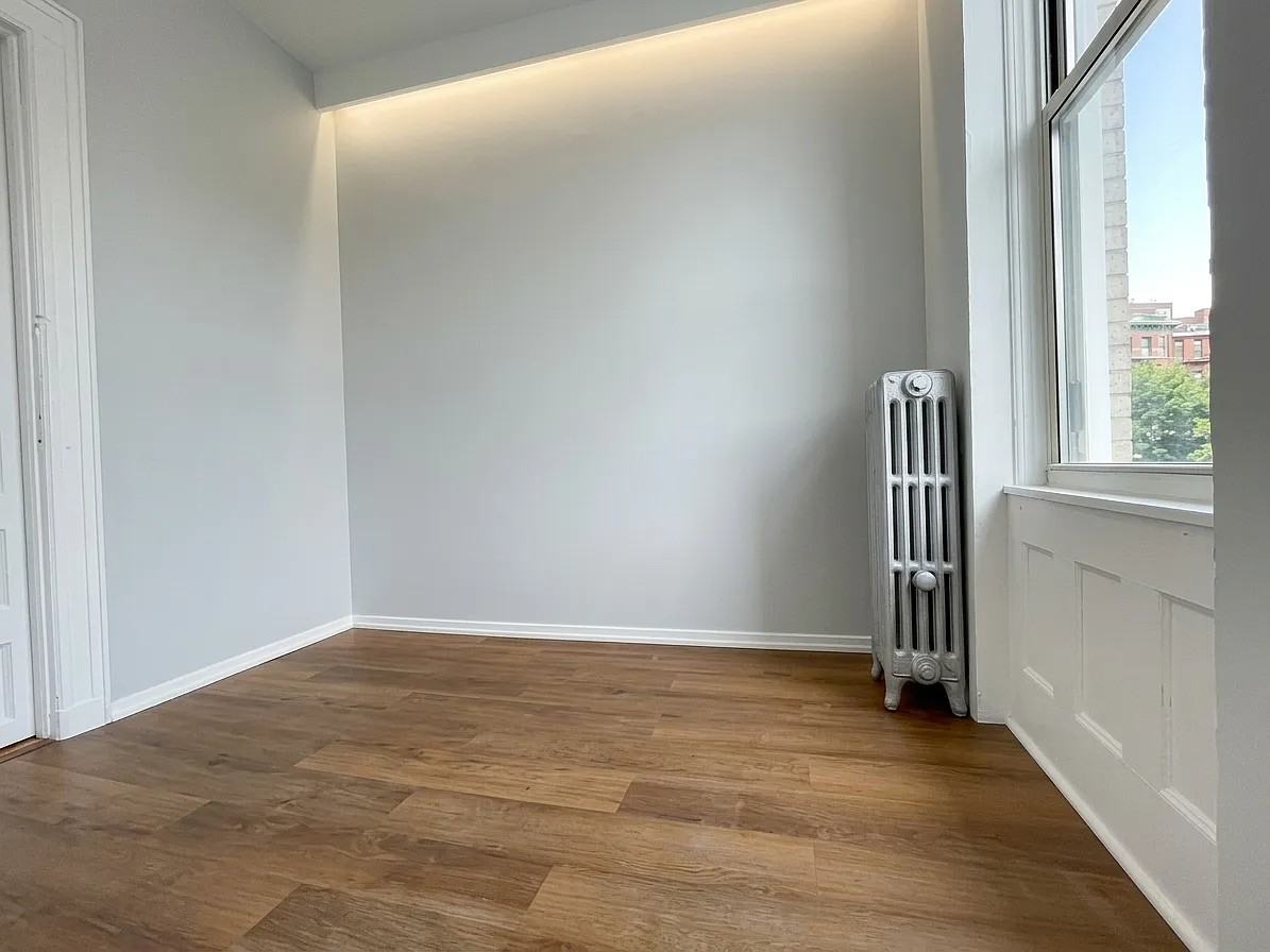 1047 Corbin Court #3 - Photo 5 of 8
