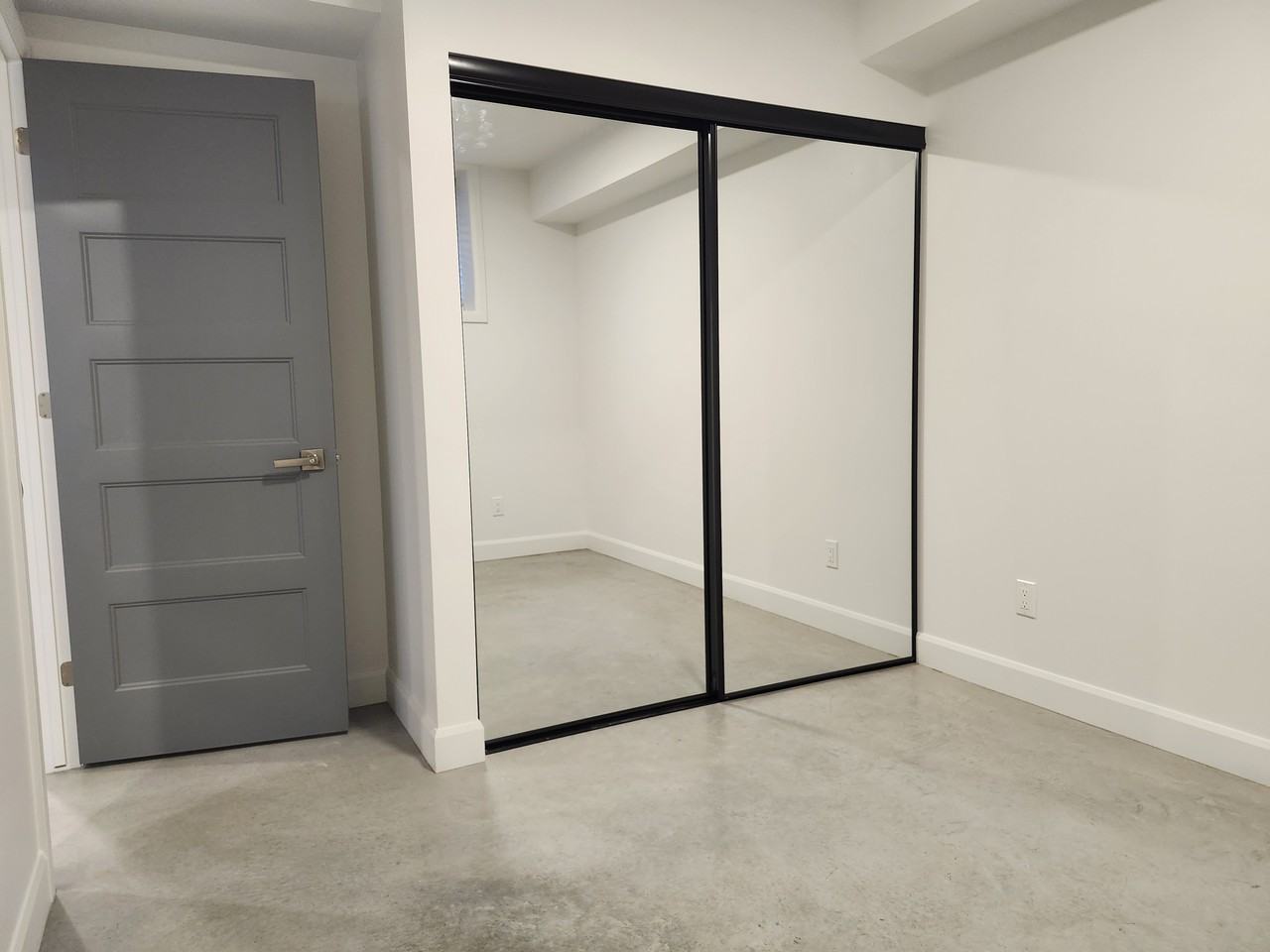 396 Marguerite Avenue #C - Photo 3 of 5
