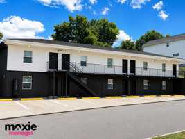 featured image of 1225 Lewis St