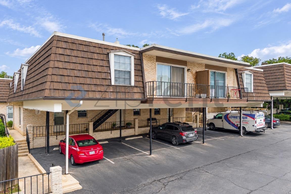 8038 Broadway #115J - Photo 2 of 30