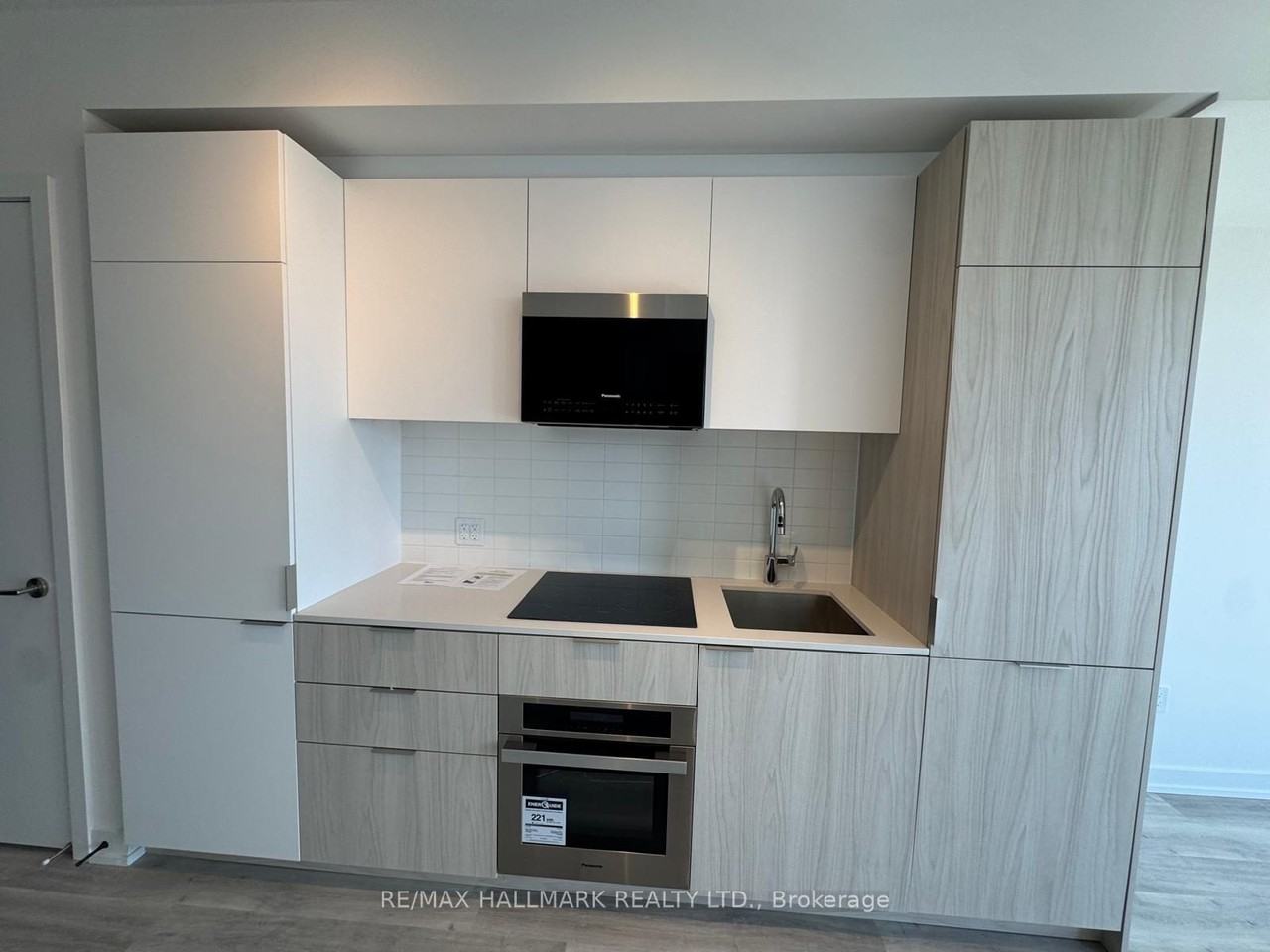 28 Eastern Avenue - Photo 4 of 14