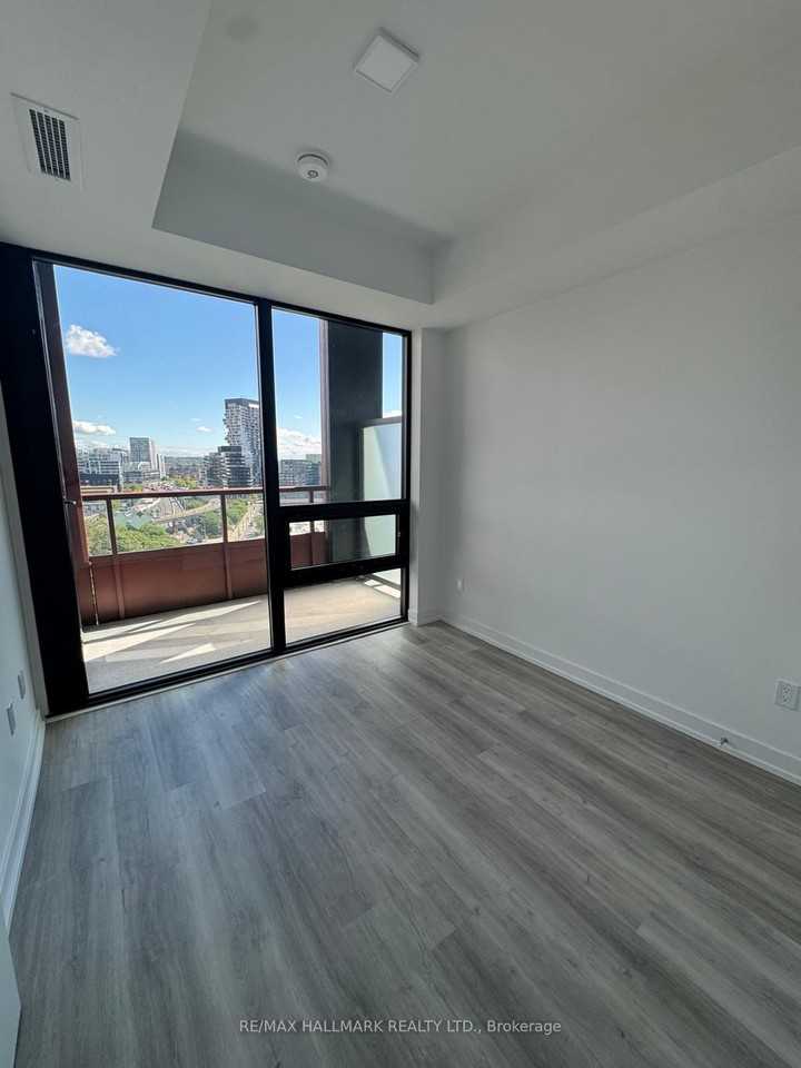 28 Eastern Avenue - Photo 7 of 14