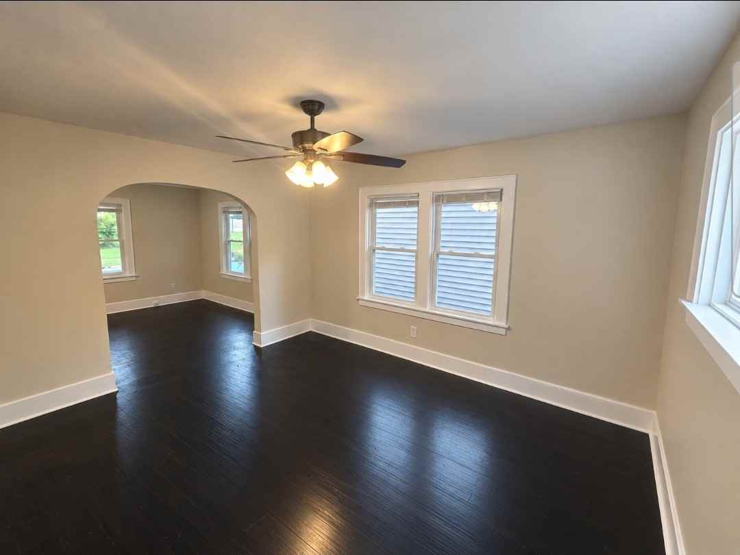1115 Porter Street - Photo 5 of 21