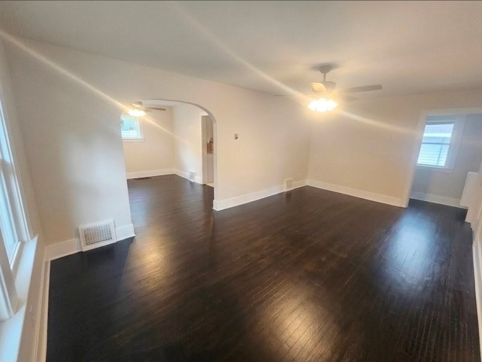 1115 Porter Street - Photo 7 of 21