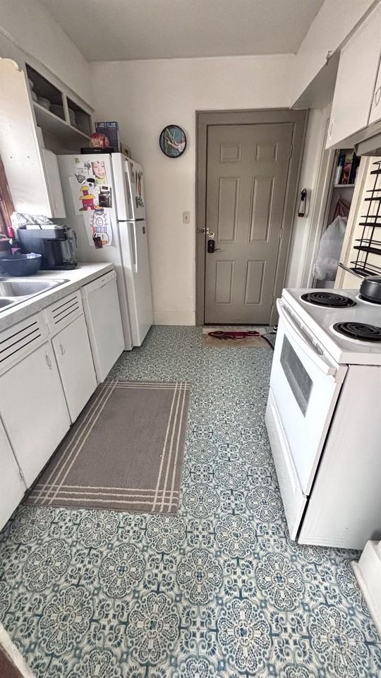 117 South Homer Street - Photo 7 of 11