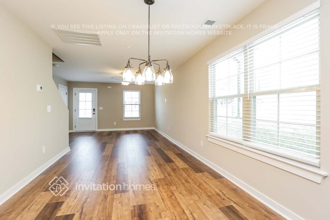 200 Emmett Dr - Photo 4 of 16