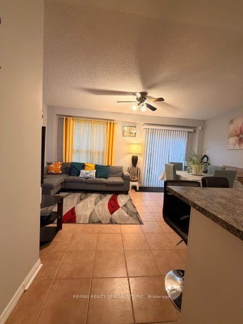 59 Cadillac Crescent - Photo 4 of 18