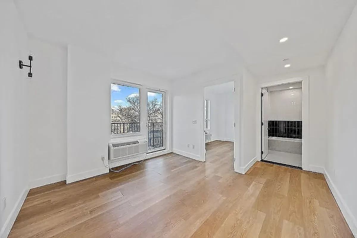 1042 President Street #2 - Photo 3 of 3