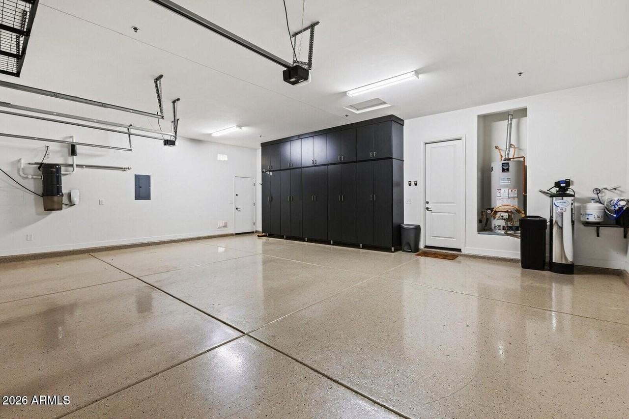 17710 E Bear Wallow Way - Photo 7 of 9