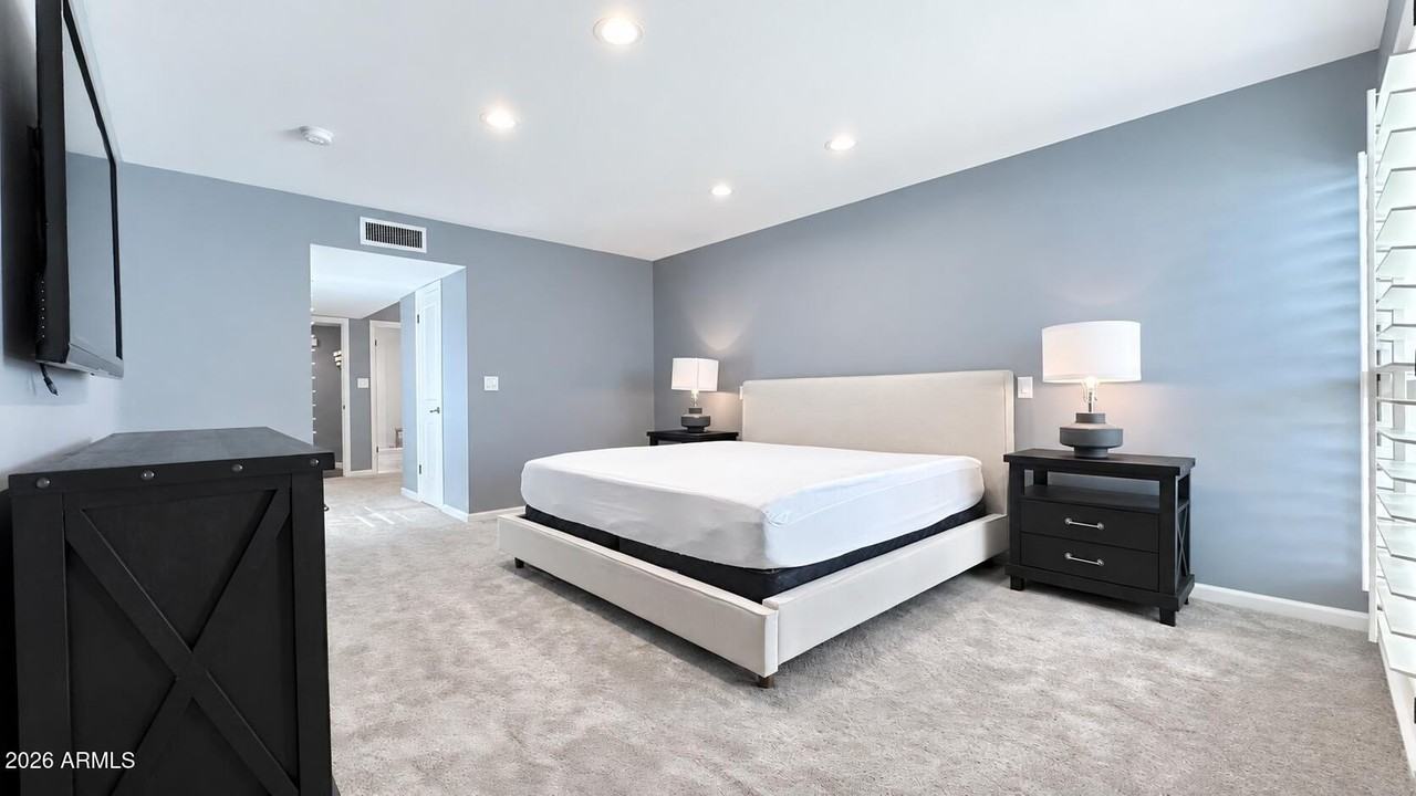 6846 N 72nd Pl - Photo 5 of 24