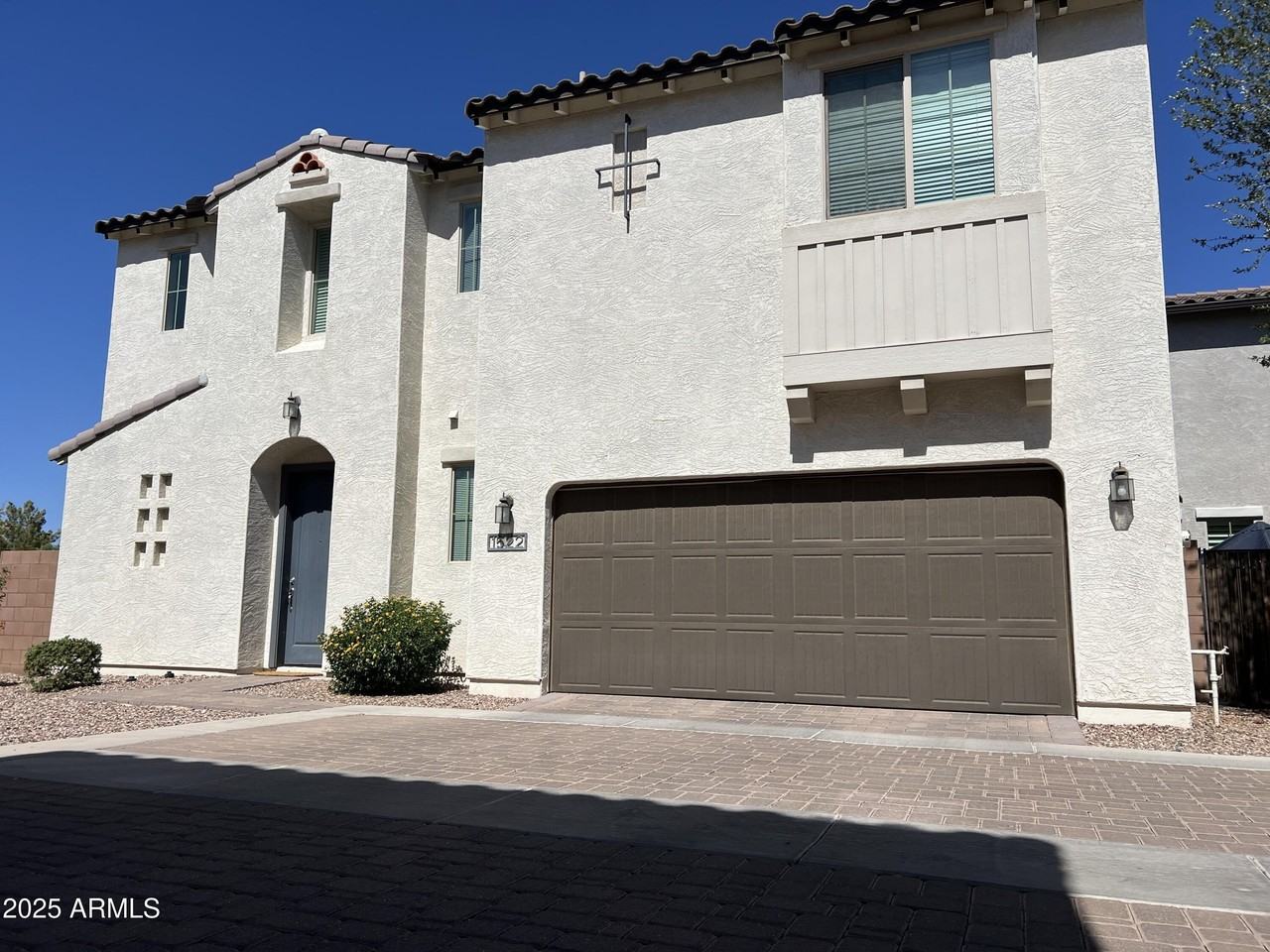1522 W Marlin Dr - Photo 3 of 13