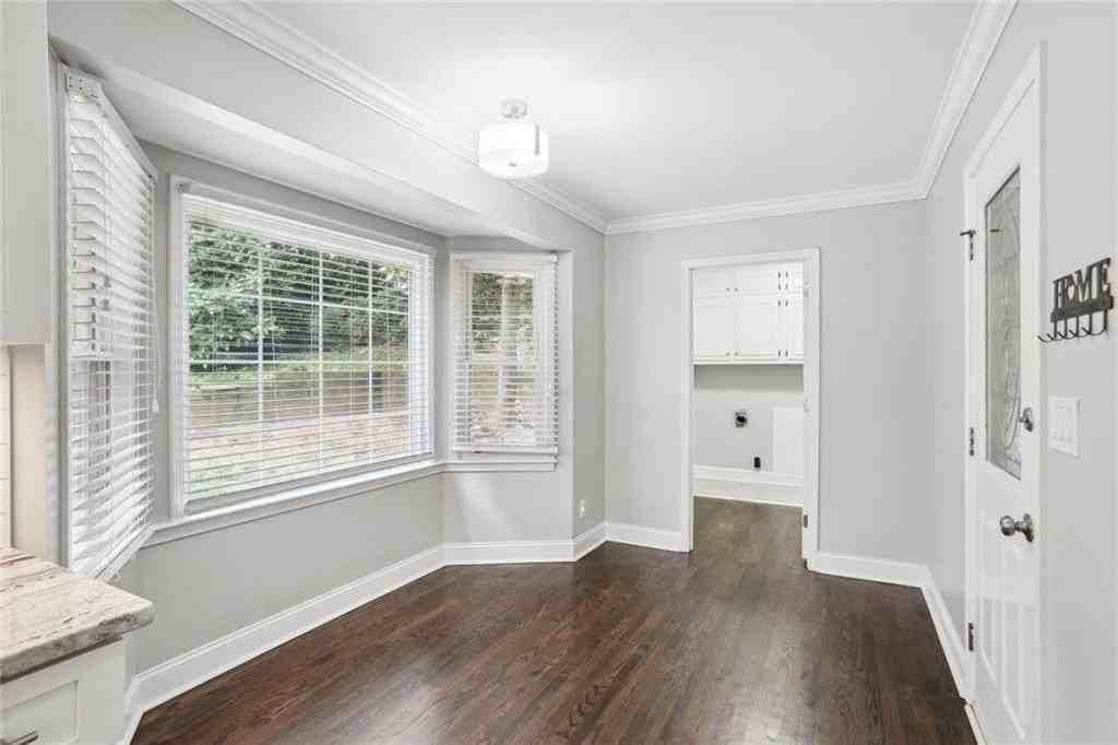 3315 N Embry Cir - Photo 7 of 28